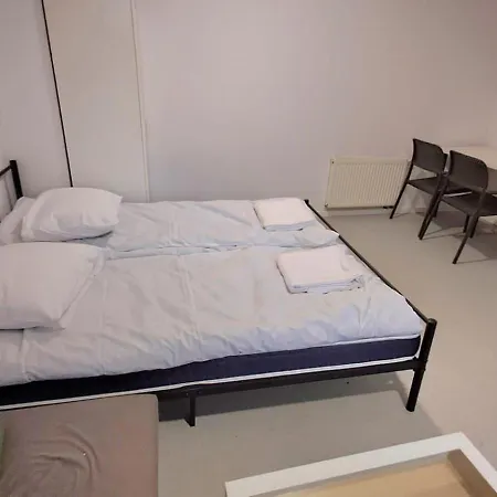 Apartament Nr 8 - Kamienica Kameralna - Senatorska 4 - Dostęp Na Kod Łódź