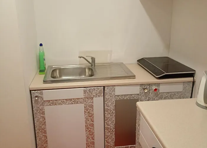 Nr 8 - Kamienica Kameralna - Senatorska 4 - Dostep Na Kod Łódź